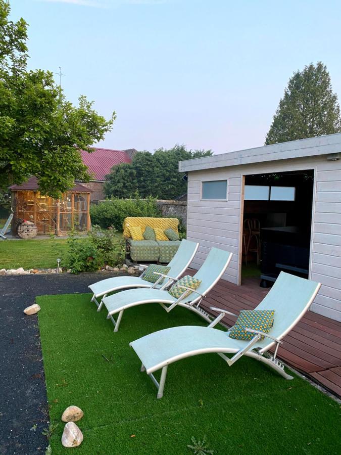 Le Chateau De Frankie Spas-Saunas Grand-Reng Exterior photo